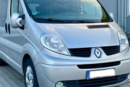 Renault Trafic 168.000 km 14.799 &euro; Zittau / Schlegel 02788