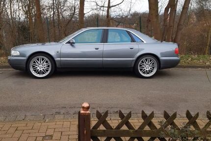 Audi A8 232.500 km 3.950 &euro; Rinteln 31737