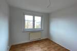 Etagenwohnung Suhl Neundorf - 4 Zimmer, 64 m&sup2;, 400&euro; | Angebot:25568404