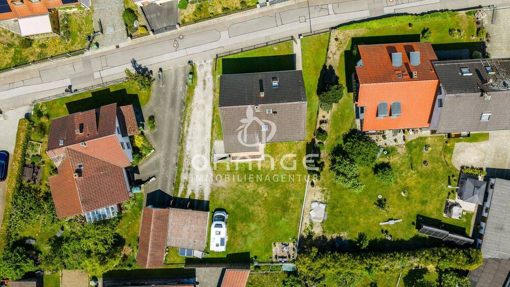 Mehrfamilienhaus, Wohnhaus Schwandorf / Dachelhofen Dachelhofen - 9 Zimmer, 197 m&sup2;, 425.000&euro; | Angebot:26702850