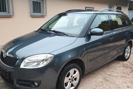 Skoda Fabia 189.000 km 2.690 € Macken 56290