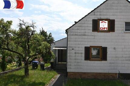 Renovierungsbedürftige Doppelhaushälfte in Saarbrücken am Bellevue zu verkaufen 5 zimmer