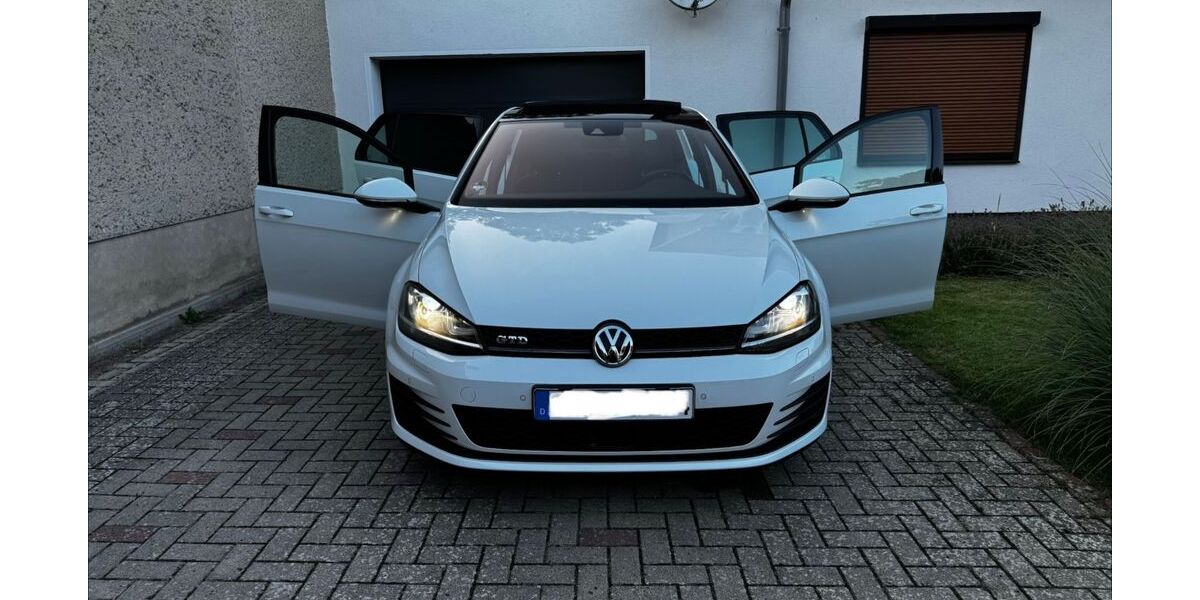 VW Golf 158.200 km 17.000 &euro; Salzwedel 29410