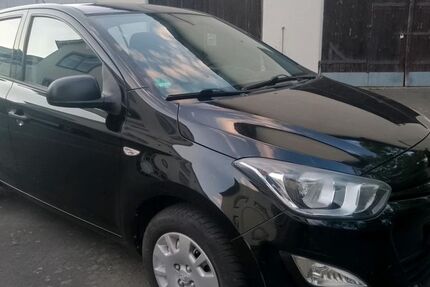 Hyundai i20 155.000 km 1.900 &euro; Kassel 34121