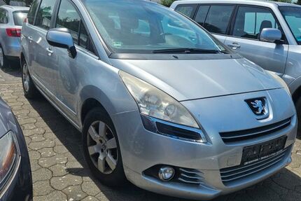 Peugeot 5008 167.000 km 2.999 &euro; Weissenhorn 89264