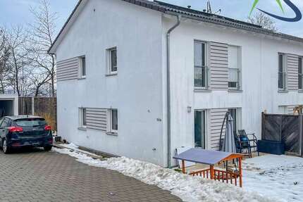 Haus zum Mieten in Beratzhausen 1.200 € 110 m² 4 zimmer