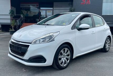 Peugeot 208 107.480 km 7.650 &euro; Köln 51067