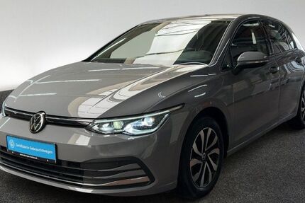 VW Golf 52.074 km 21.885 &euro; Hamburg 22761