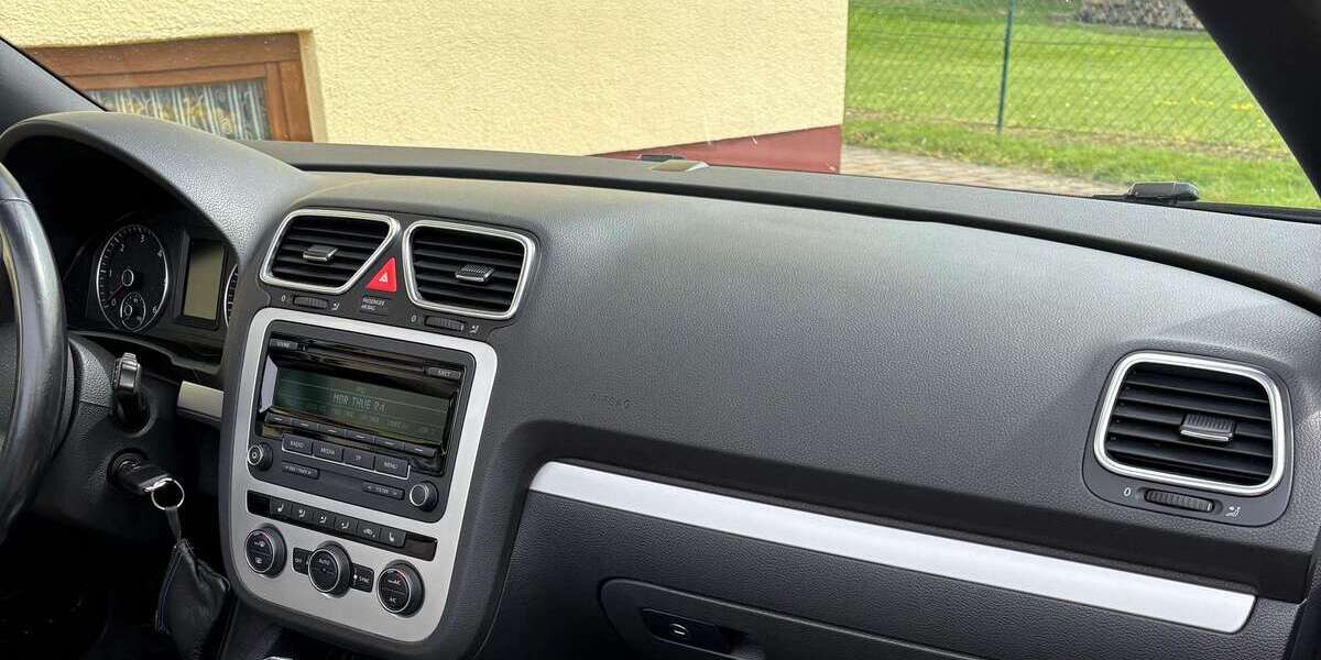 VW Eos 85.000 km 11.900 &euro; Hohenstein 99755