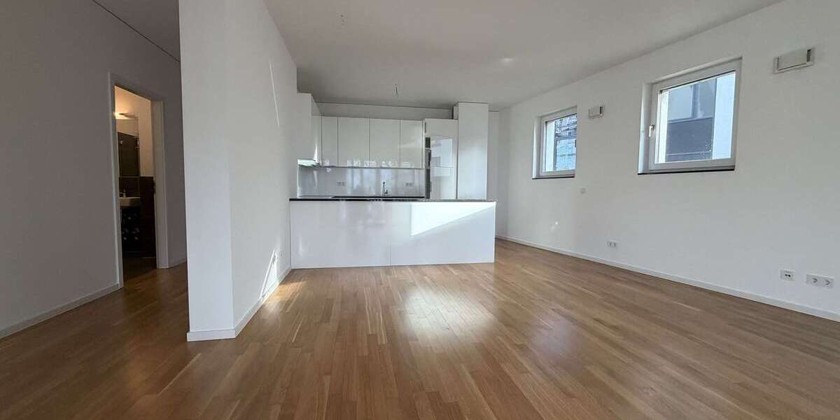 Wohnung zum Mieten in Frankfurt am Main 2.385 € 119.03 m² 4 zimmer