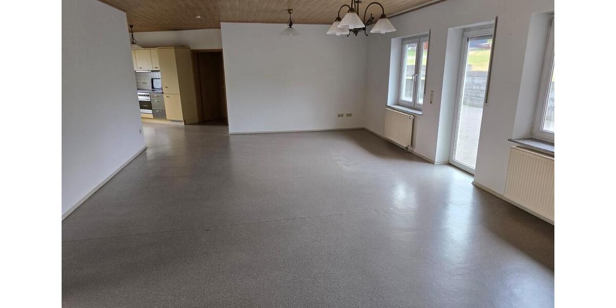Bungalow Berschweiler bei Baumholder - 7 Zimmer, 148 m&sup2;, 329.000&euro; | Angebot:27146237