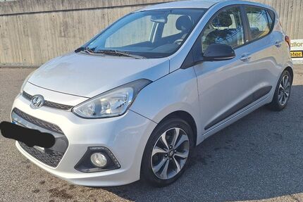 Hyundai i10 111.000 km 4.900 &euro; Karlsruhe 76131
