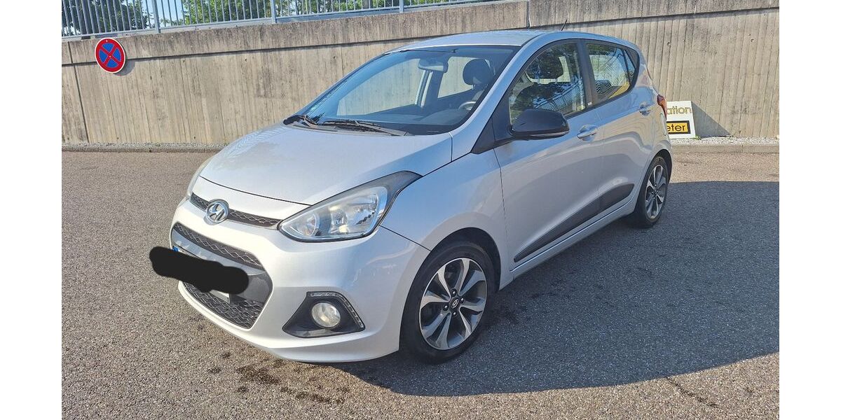 Hyundai i10 111.000 km 4.900 &euro; Karlsruhe 76131