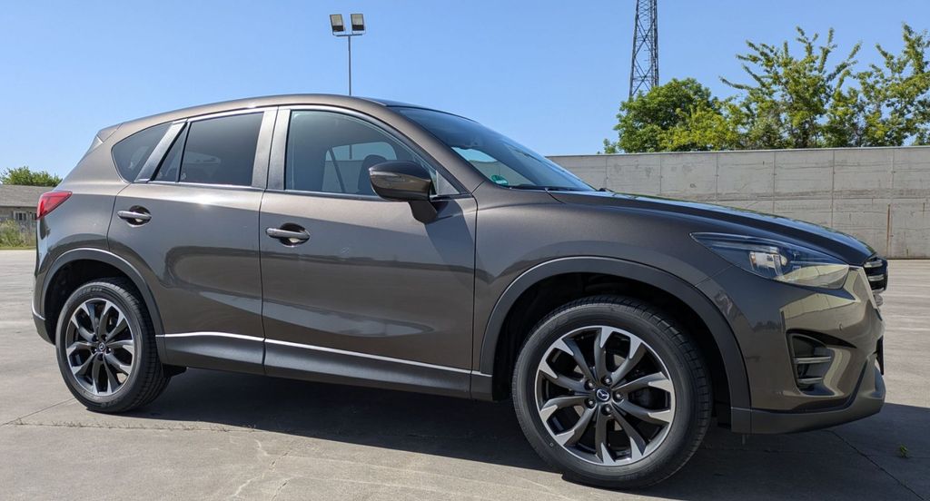 Mazda CX-5 105.523 km 16.800 &euro; Magdeburg 39116