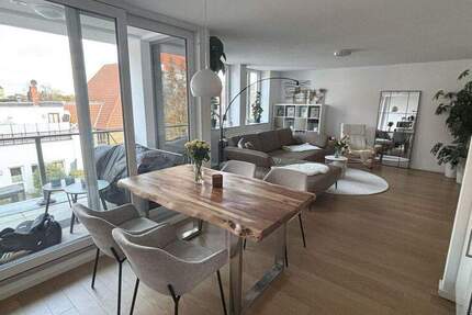 Stilvoll und Modern! Hochwertige Mietwohnung mit Loggia in der Innenstadt 2 zimmer