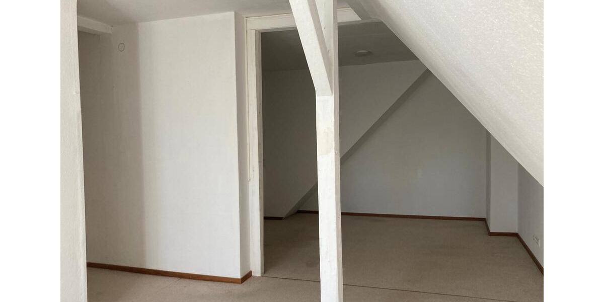 Etagenwohnung Haselbachtal - 2 Zimmer, 70 m&sup2;, 490&euro; | Angebot:26089876