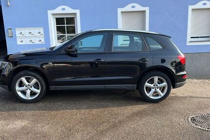 Audi Q5 122.500 km 8.800 &euro; Fridolfing 83413
