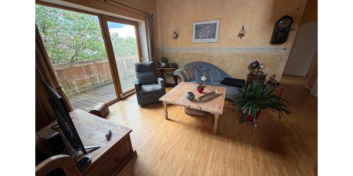Einfamilienhaus Pfreimd - 1 Zimmer, 300 m&sup2;, 690.000&euro; | Angebot:26640058