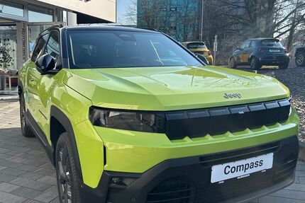 Jeep Compass 2.297 km 43.990 &euro; Dresden 01109
