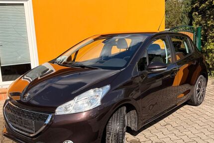 Peugeot 208 130.986 km 6.000 &euro; Calbe 39240