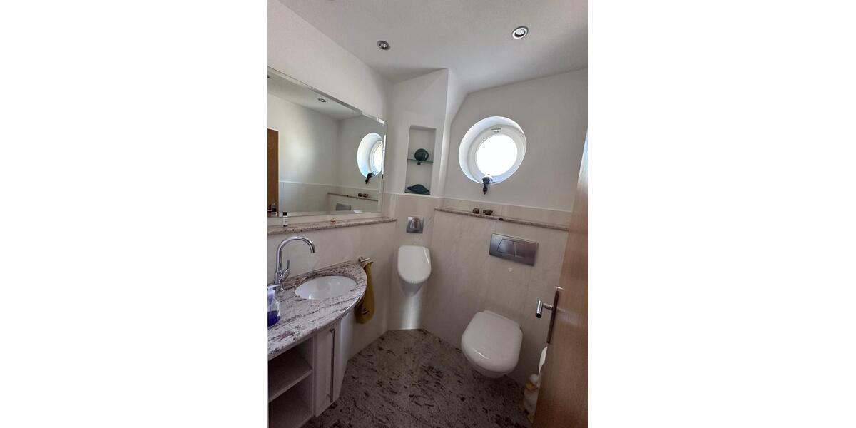 Villa Bad Driburg - 12 Zimmer, 430 m&sup2;, 698.000&euro; | Angebot:22989078