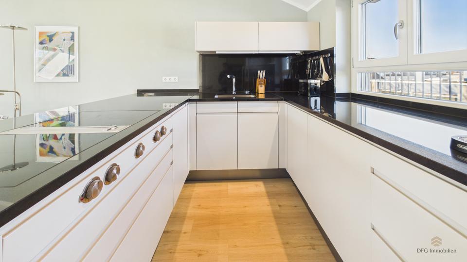 Dachgeschoßwohnung München Berg am Laim - 4 Zimmer, 107 m&sup2;, 2.950&euro; | Angebot:25960440