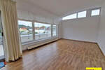Schramberg-Sulgen Das ist Ihre Chance! Extravagante Penthouse-Wohnung 3.5 zimmer