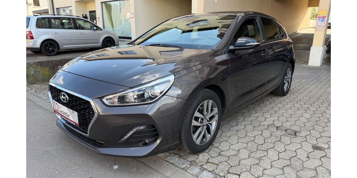 Hyundai i30 122.000 km 10.300 &euro; Senden 89250