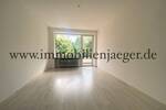 Idyllisch versteckte Hauslage - gepflegte EckWohnung mit Balkon - Wannenbad - EBK - 2.OG - TG-Platz