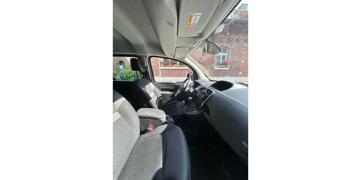 Renault Kangoo 38.361 km 13.500 € Ulm 89073