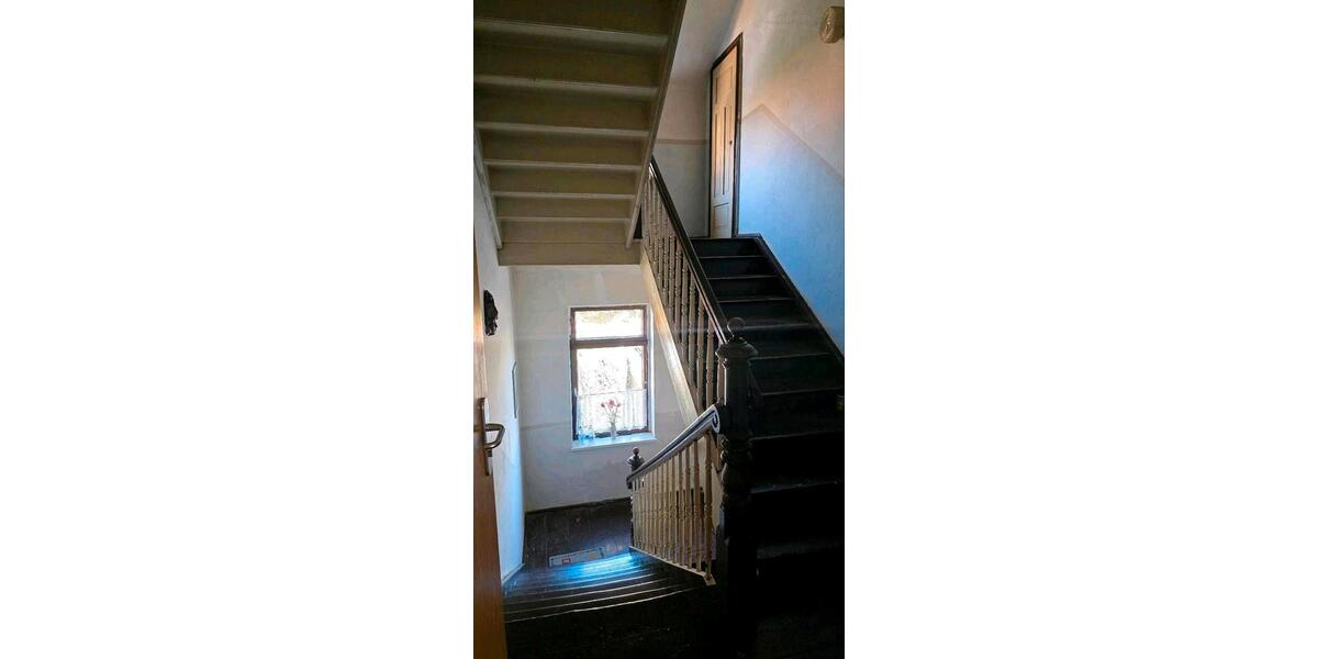 Reihenhaus Wurzen - 12 Zimmer, 163 m&sup2;, 87.500&euro; | Angebot:26223455