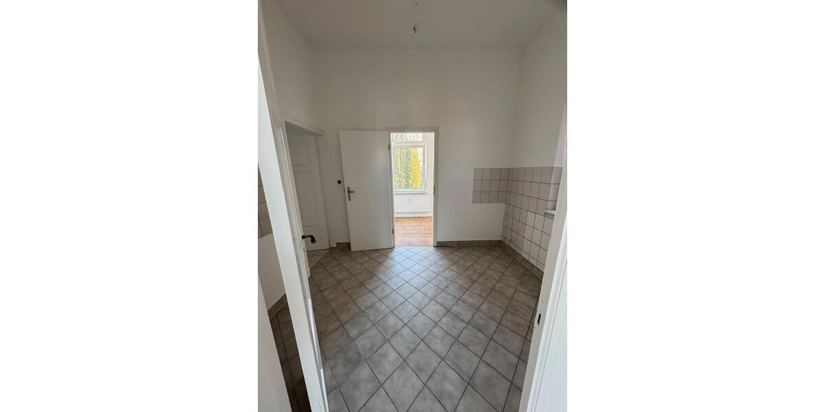 Etagenwohnung Güstrow - 1.5 Zimmer, 41 m&sup2;, 308&euro; | Angebot:25432964