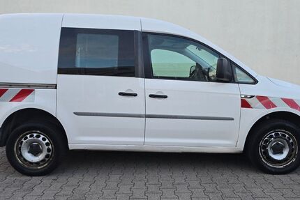 VW Caddy 134.918 km 12.949 &euro; Frankfurt 60322