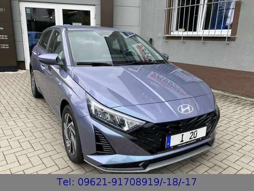 i20