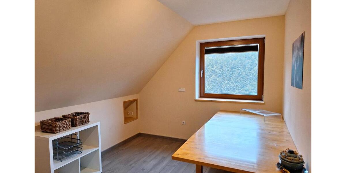 Einfamilienhaus Wilnsdorf - 4 Zimmer, 128 m&sup2;, 1.850&euro; | Angebot:26254365