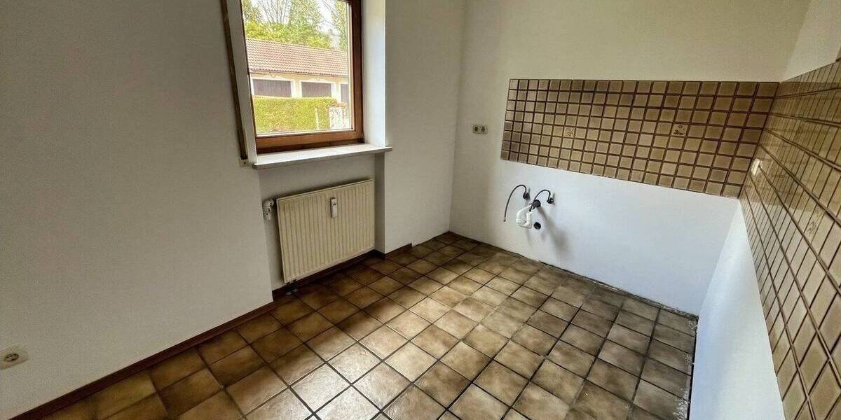 Etagenwohnung Freilassing - 2 Zimmer, 49 m&sup2;, 199.000&euro; | Angebot:26319643