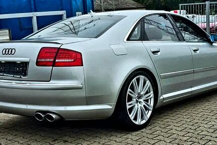Audi A8 238.000 km 8.500 &euro; Karlsruhe 76187
