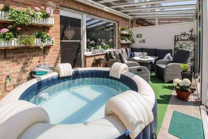 Haus Duisburg Aldenrade - 5 Zimmer, 121 m&sup2;, 399.000&euro; | Angebot:24857371