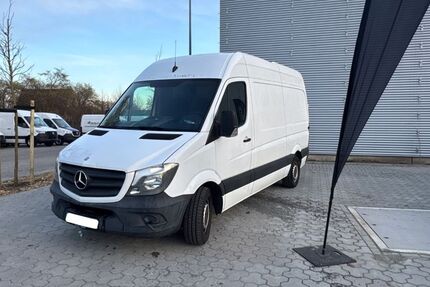 Mercedes-Benz Sprinter 181.330 km 16.390 &euro; Hamburg 22453