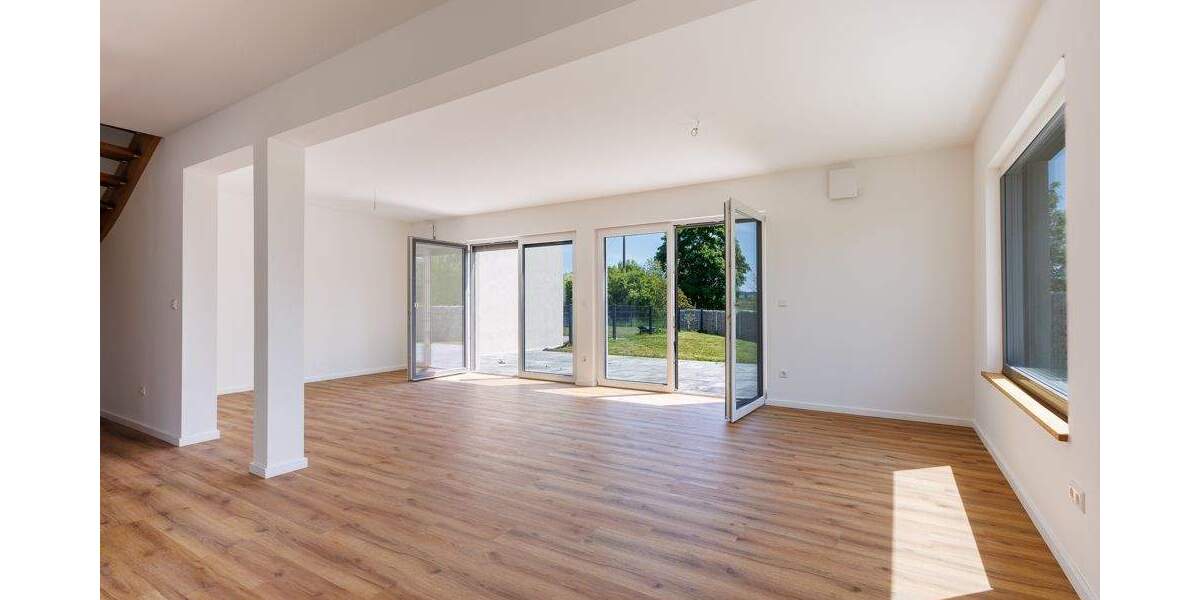 Reihenendhaus Langquaid - 5 Zimmer, 148 m&sup2;, 560.000&euro; | Angebot:24607415