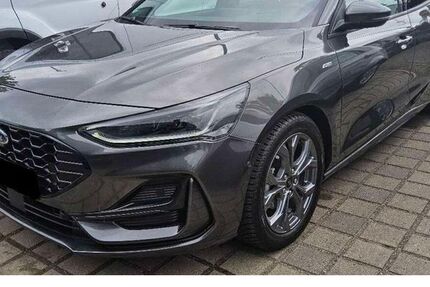 Ford Focus 6.990 km 24.880 &euro; Weinheim 69469