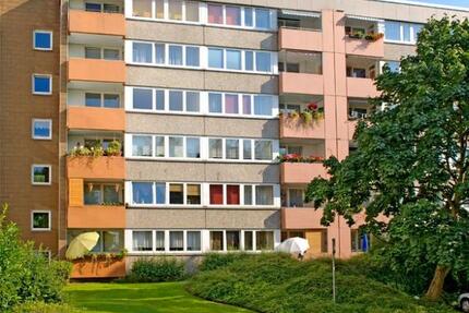 Familienfreundliche Wohnung!! 3-Zimmer-Wohnung in Holzwickede Mitte frei, mit Tapeten und Laminat zimmer