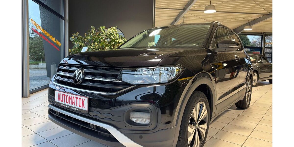 VW T-Cross 6.163 km 24.490 &euro; Sonsbeck 47665
