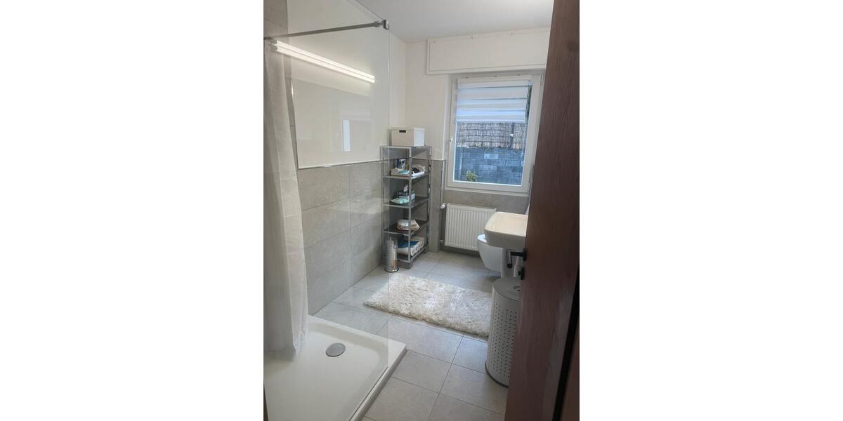 Etagenwohnung Möhnesee - 4 Zimmer, 104 m&sup2;, 1.700&euro; | Angebot:24345552