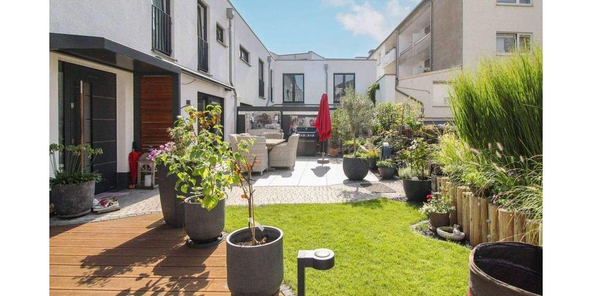 Reihenmittelhaus Düsseldorf Bilk - 4 Zimmer, 146 m&sup2;, 1.399.000&euro; | Angebot:25155914