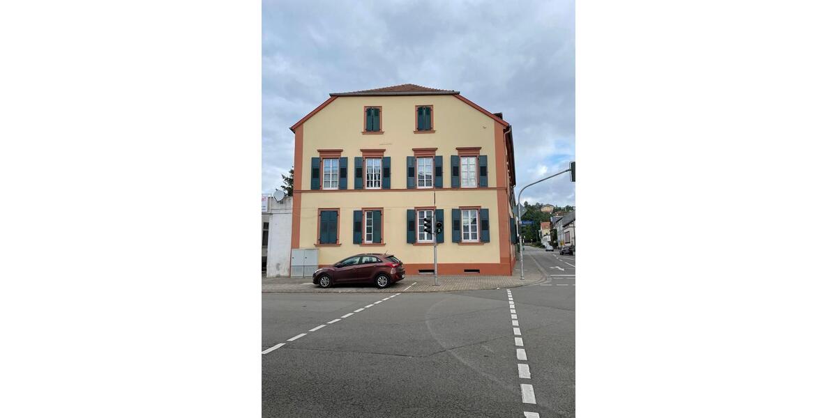 Dachgeschoßwohnung Zweibrücken - 3 Zimmer, 80 m&sup2;, 129.000&euro; | Angebot:27063833