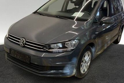 VW Touran 47.589 km 31.555 € Hamburg 22761