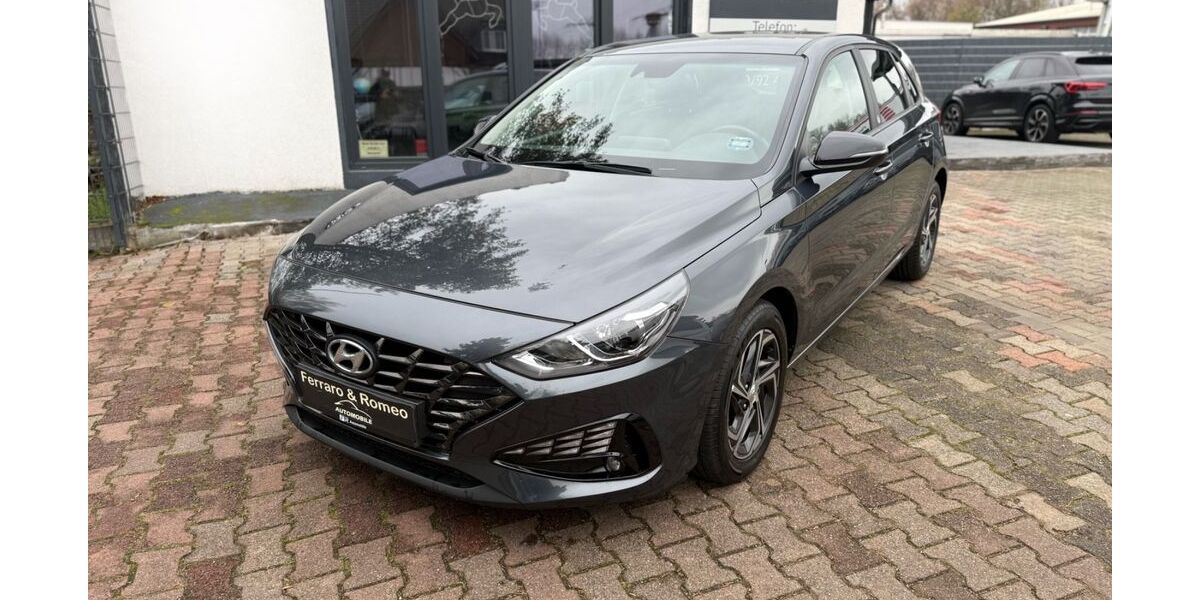 Hyundai i30 57.909 km 15.790 € Gelsenkirchen 45884