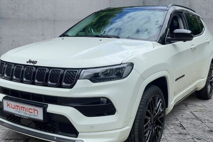 Jeep Compass 32.850 km 28.990 &euro; Aalen-Dauerwang 73457