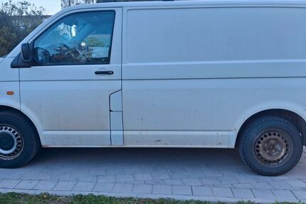 VW T5 Transporter 274.000 km 5.700 &euro; Michelsneukirchen 93185